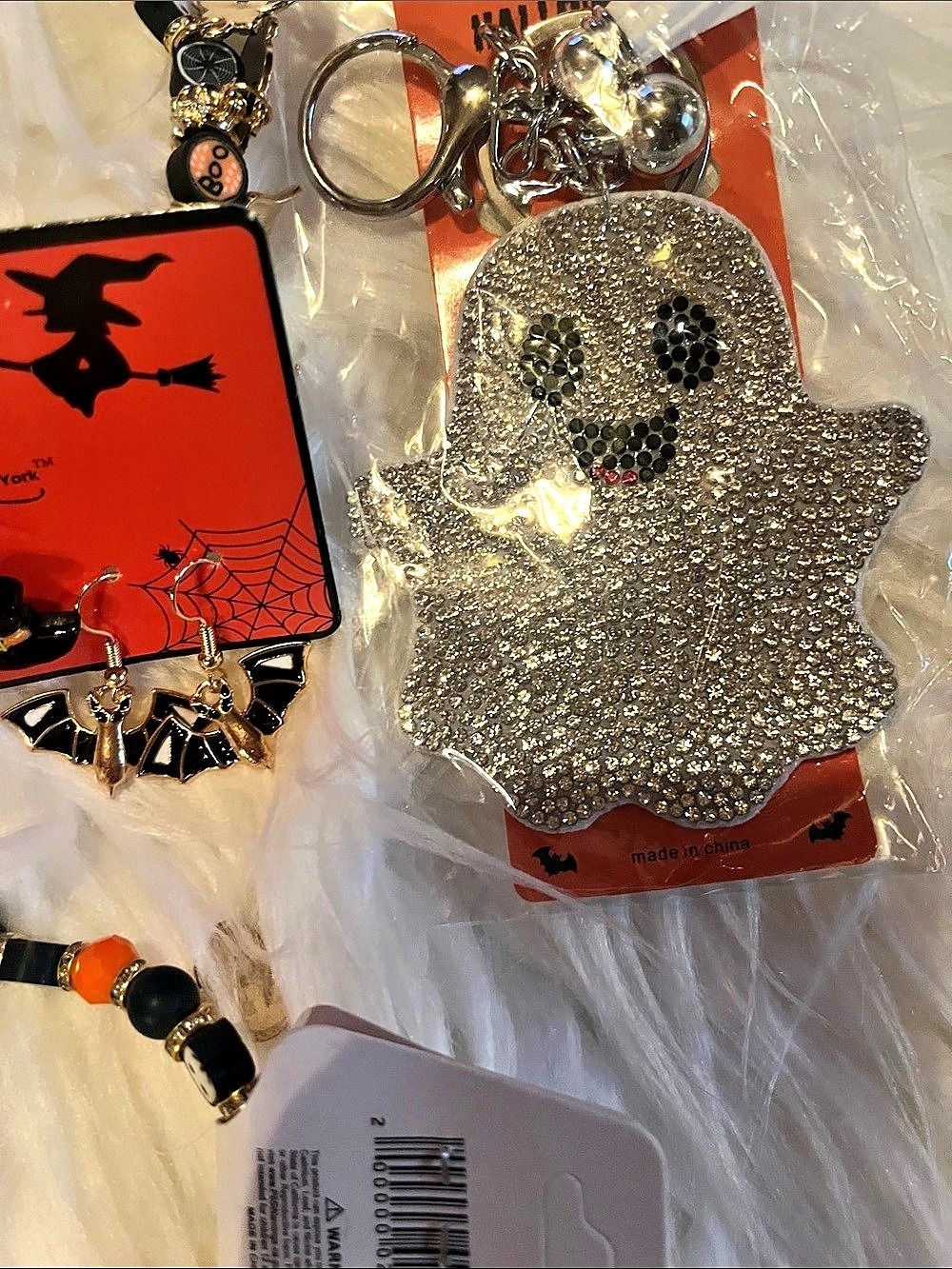 Halloween Accessory Assortment NWT - Picture 5 of 6